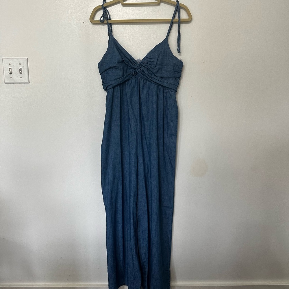 Old Navy Denim Jumpsuit size medium NWT